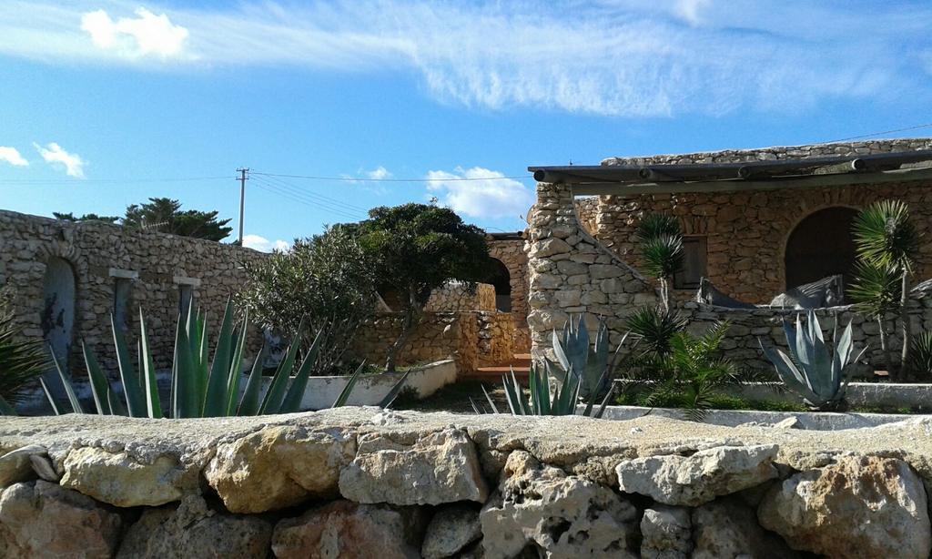 I Dammusi Di Pippo Apartment Lampedusa Exterior photo