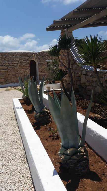 I Dammusi Di Pippo Apartment Lampedusa Exterior photo